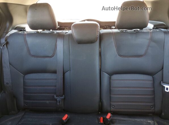 3N1CP5CU9KL477510 2019 NISSAN KICKS Черный Вид задних сидений