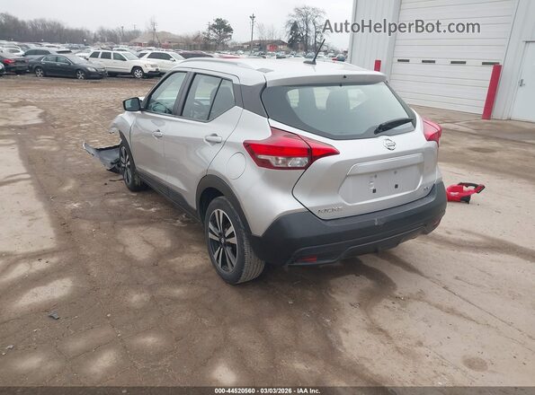 3N1CP5CU9KL528312 2019 NISSAN KICKS Silver Trasero izquierdo