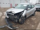 2019 Nissan Kicks Sv Silver vin: 3N1CP5CU9KL528312