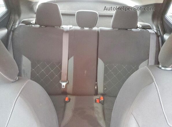3N1CP5CUXKL534409 2019 NISSAN KICKS Blue Rear seats view