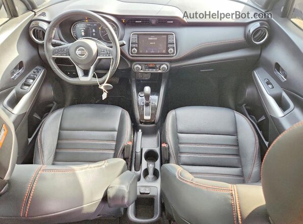 3N1CP5CUXKL555728 2019 NISSAN KICKS Черный Вид панели приборов