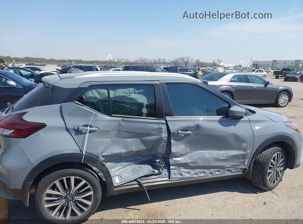 3N1CP5CV4RL555582 2024 NISSAN KICKS Gray Вид задньої частини салону