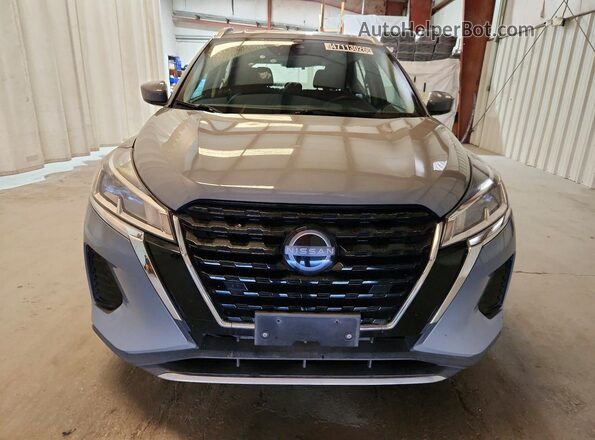 3N1CP5CV8PL514126 2023 NISSAN KICKS Серый Вид спереди