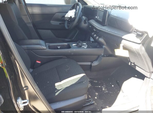 3N8AP6BA5SL394033 2025 NISSAN KICKS Black Widok wnętrza z przodu