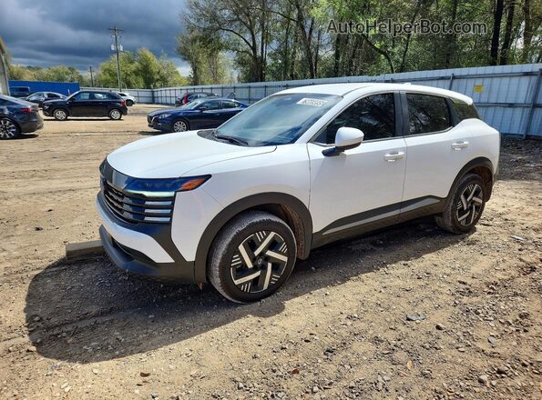 3N8AP6CA7SL358651 2025 NISSAN KICKS White Առջևի ձախ երեք քառորդ տեսարան