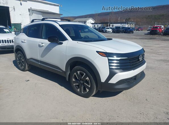 3N8AP6CB3TL314480 2026 NISSAN KICKS White Delantero derecho