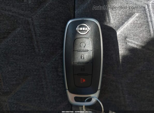 3N8AP6CB3TL314480 2026 NISSAN KICKS White Vista del salpicadero