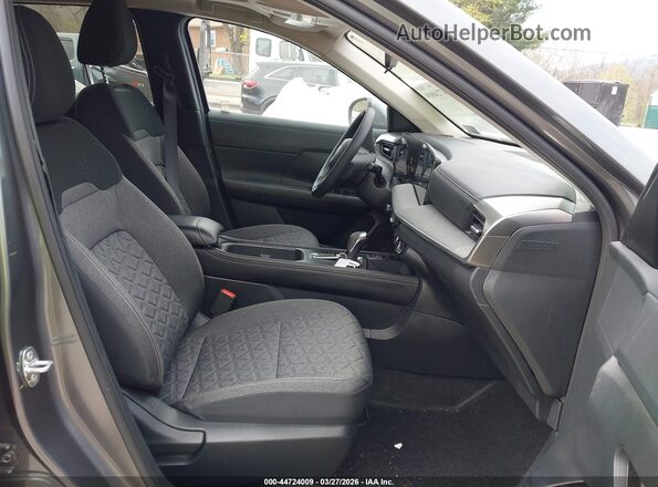 3N8AP6CB7SL408036 2025 NISSAN KICKS Gray Widok wnętrza z przodu