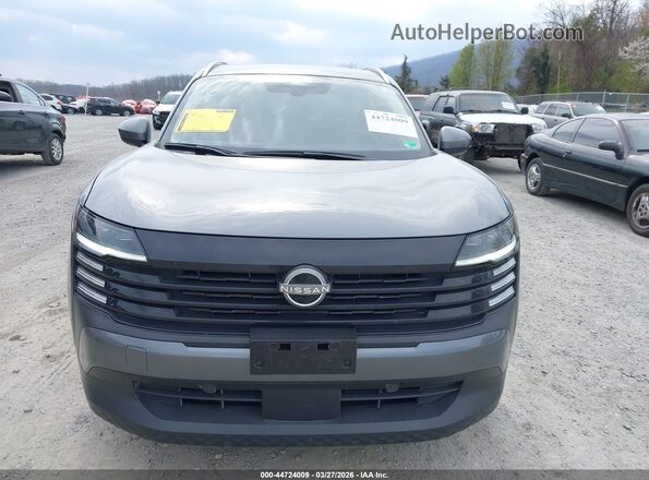 3N8AP6CB7SL408036 2025 NISSAN KICKS Gray Widok wnętrza z tyłu