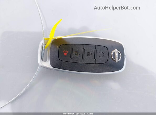 3N8AP6CE0TL310686 2026 NISSAN KICKS Blue Vista del salpicadero