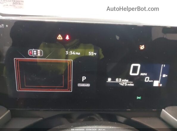 3N8AP6CE7TL323774 2026 NISSAN KICKS Red Rear seats view