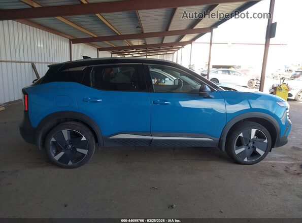 3N8AP6DA2SL324714 2025 NISSAN KICKS Blue Vista interior trasera
