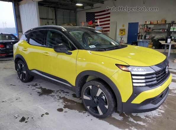 3N8AP6DA4TL323162 2026 NISSAN KICKS Желтый Передняя правая четверть