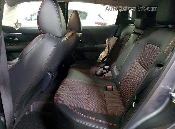 3N8AP6DBXSL378321 2025 NISSAN KICKS Gray Հետևի նստատեղերի տեսք