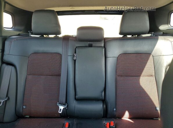 3N8AP6DD6SL364773 2025 NISSAN KICKS Черный Вид задних сидений