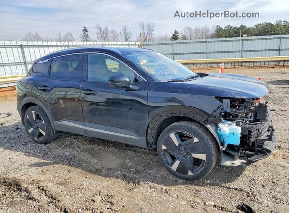 3N8AP6DD6SL364773 2025 NISSAN KICKS Черный Передняя правая четверть