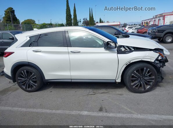 3PCAJ5BA8NF118858 2022 INFINITI QX50 White Вид задньої частини салону