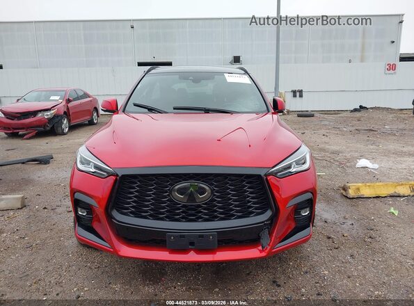 3PCAJ5FA4PF114688 2023 INFINITI QX50 Красный Вид панели приборов