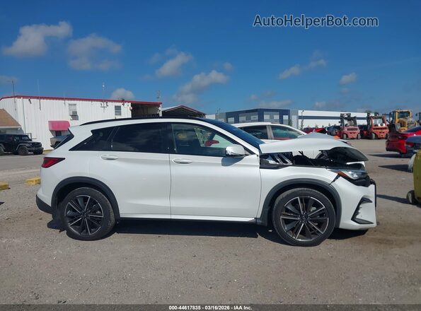 3PCAJ5FA4PF114710 2023 INFINITI QX50 White Widok wnętrza 360 stopni