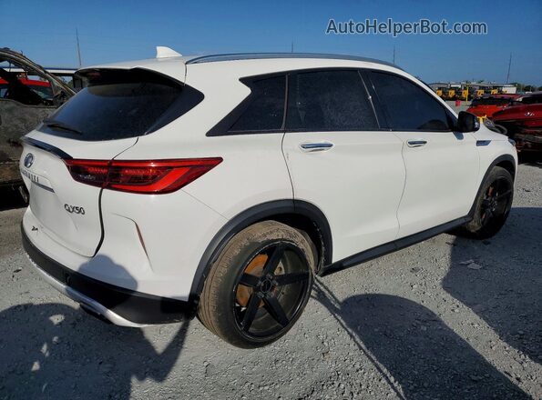 3PCAJ5M10KF102064 2019 INFINITI QX50 White Задня права чверть