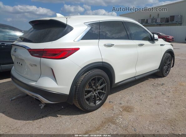 3PCAJ5M10KF120886 2019 INFINITI QX50 Белый Задняя правая четверть