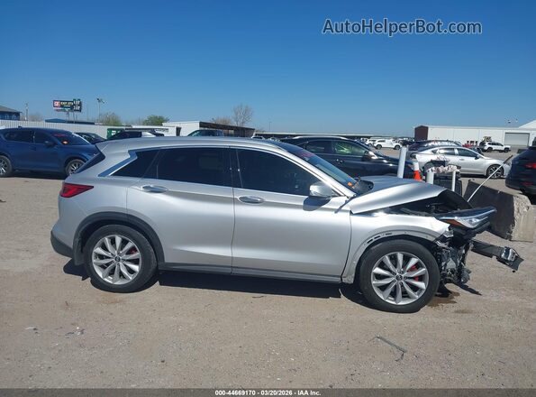 3PCAJ5M11KF100288 2019 INFINITI QX50 Gray Widok wnętrza z tyłu