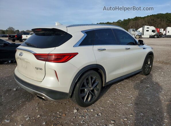 3PCAJ5M16KF104319 2019 INFINITI QX50 White Tył prawy