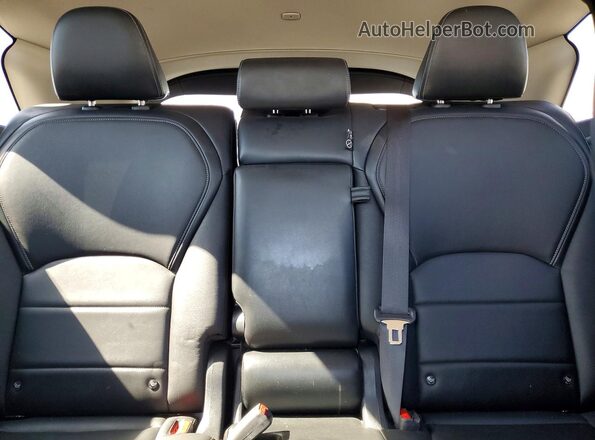 3PCAJ5M16KF135294 2019 INFINITI QX50 Gray Rear seats view