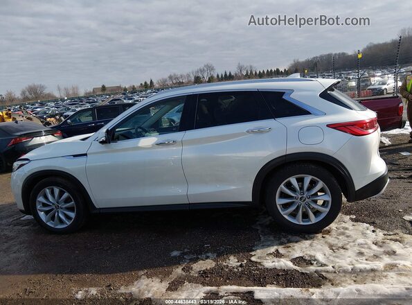 3PCAJ5M30KF108528 2019 INFINITI QX50 Белый Панорамный вид салона 360°