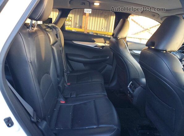 3PCAJ5M34KF124814 2019 INFINITI QX50 Белый Вид задних сидений
