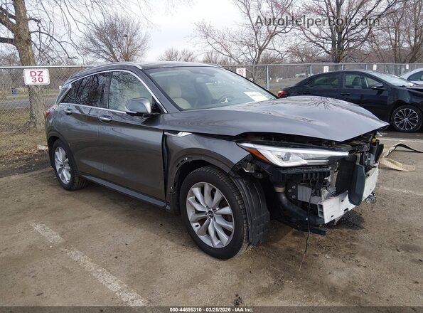3PCAJ5M36KF118920 2019 INFINITI QX50 Серый Передняя правая четверть