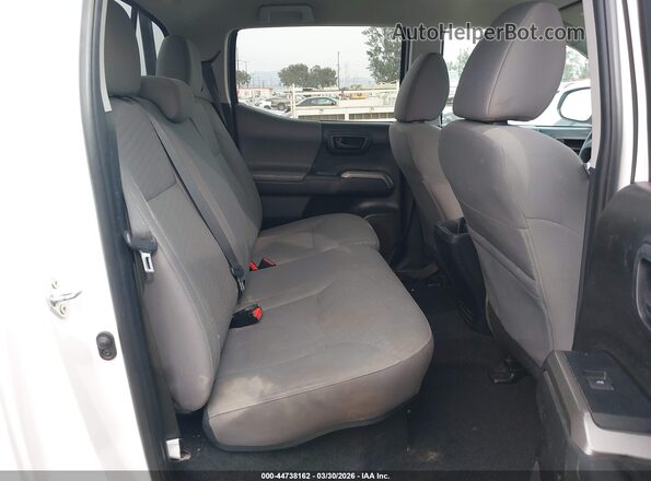 3TMBZ5DN2NM036780 2022 TOYOTA TACOMA White Widok naklejki z numerem VIN