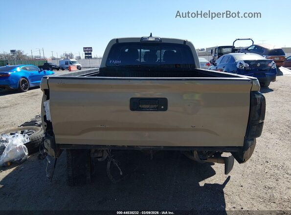 3TMBZ5DN6JM012539 2018 TOYOTA TACOMA Tan 
