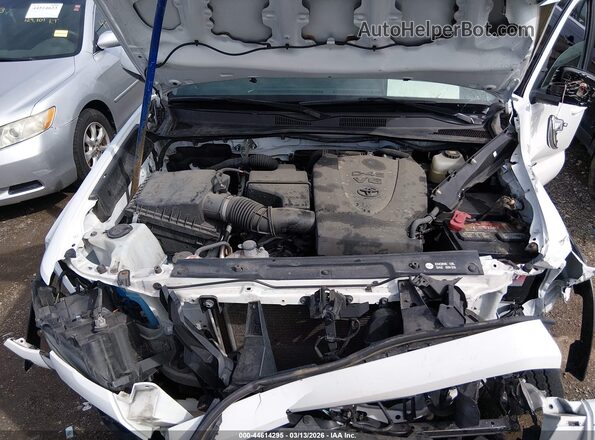 3TMCZ5AN0JM154247 2018 TOYOTA TACOMA Белый Вид сзади