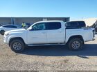 2018 Toyota Tacoma Sr5 V6 White vin: 3TMCZ5AN3JM159975