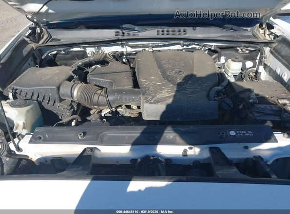 3TMCZ5AN3JM159975 2018 TOYOTA TACOMA White უკანა ხედი