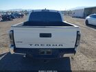 2018 Toyota Tacoma Sr5 V6 White vin: 3TMCZ5AN3JM159975