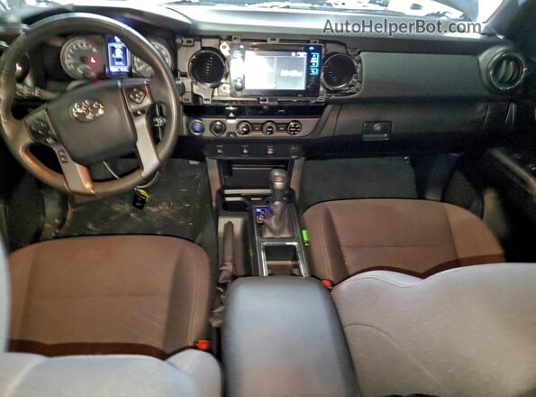 3TMCZ5AN4HM052590 2017 TOYOTA TACOMA Black Widok deski rozdzielczej