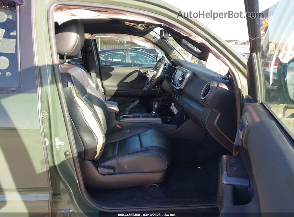 3TMCZ5AN6MM419189 2021 TOYOTA TACOMA Green Вид салону спереду