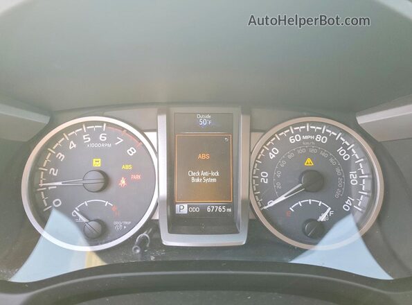3TMCZ5AN8JM155730 2018 TOYOTA TACOMA Silver ხელსაწყოთა პანელის ხედი