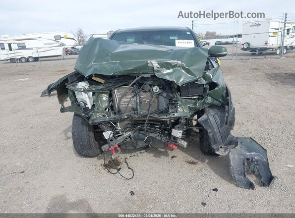 3TMCZ5AN8NM496597 2022 TOYOTA TACOMA 4WD Green Widok wnętrza z tyłu