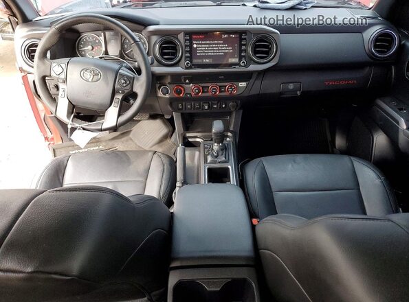 3TMDZ5BN3LM089450 2020 TOYOTA TACOMA Red Widok deski rozdzielczej