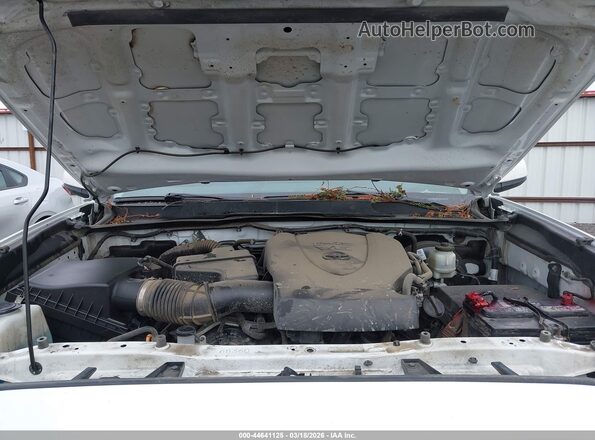 3TMDZ5BN9KM069007 2019 TOYOTA TACOMA White Հետևի տեսք