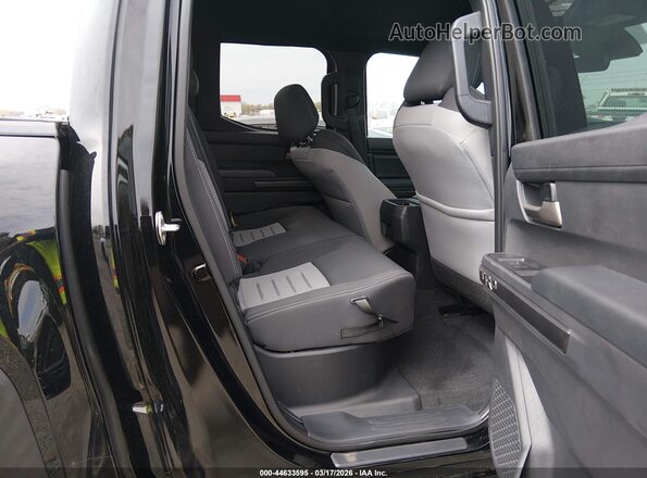 3TMLB5JN2RM016063 2024 TOYOTA TACOMA Black VIN კოდის სტიკერის ხედი