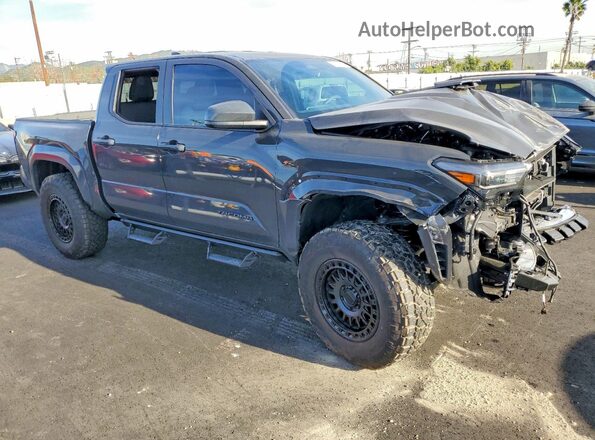 3TMLB5JN4TM216899 2026 TOYOTA TACOMA Серый Передняя правая четверть