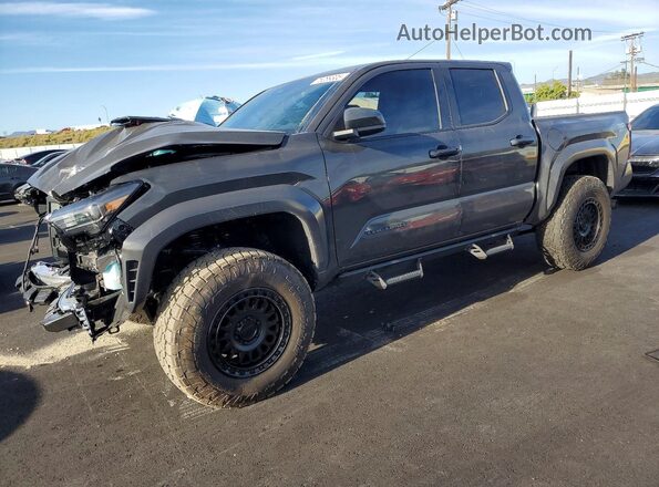 3TMLB5JN4TM216899 2026 TOYOTA TACOMA Серый Передняя левая четверть
