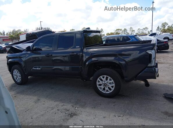 3TMLB5JN5TM217530 2026 TOYOTA TACOMA Gray სალონის 360-გრადუსიანი ხედი