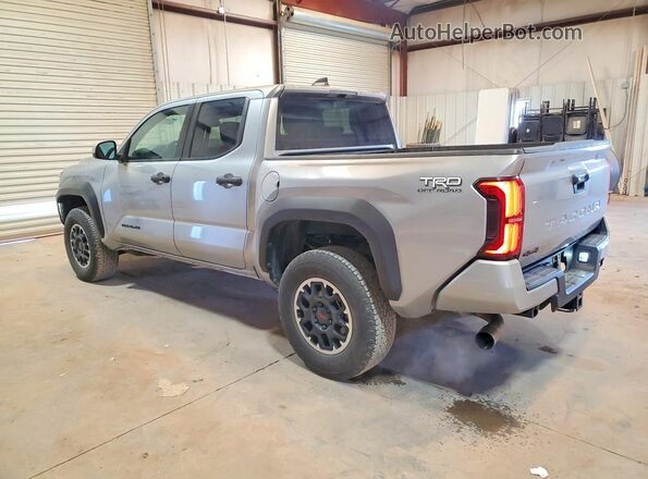 3TMLB5JN8RM024877 2024 TOYOTA TACOMA Silver Tył lewy