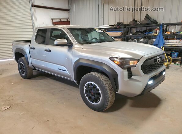 3TMLB5JN8RM024877 2024 TOYOTA TACOMA Silver 