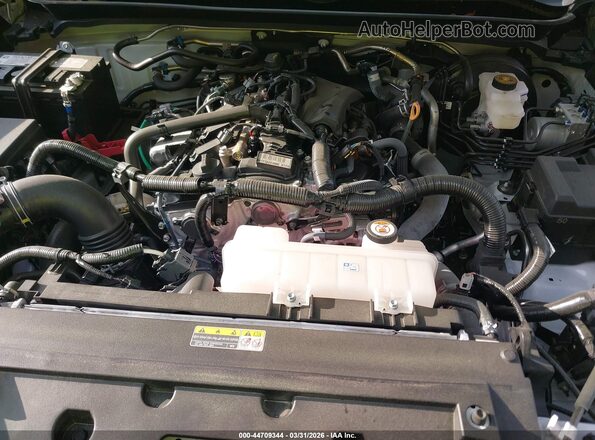 3TYKD5HN4ST038555 2025 TOYOTA TACOMA Белый Вид сзади